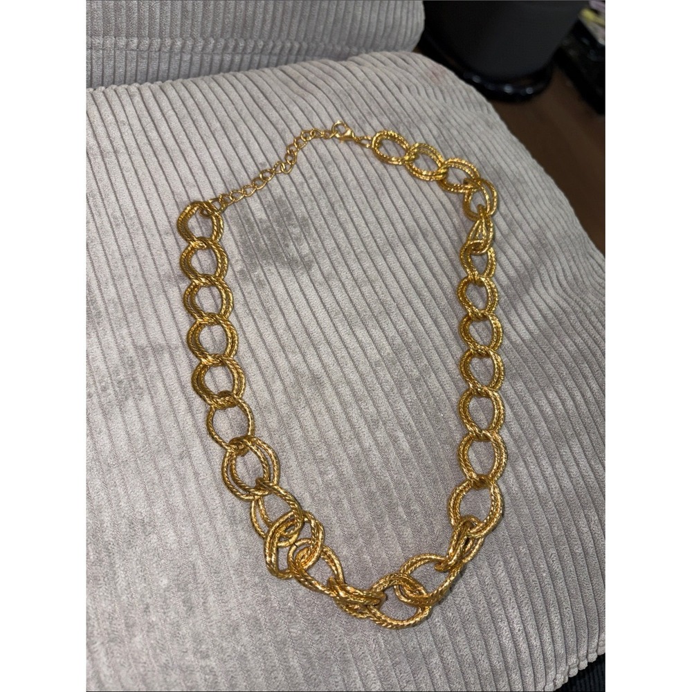 Unbranded Chunky Chain Link Necklace Womens OS Gold Excellent Textured Bold